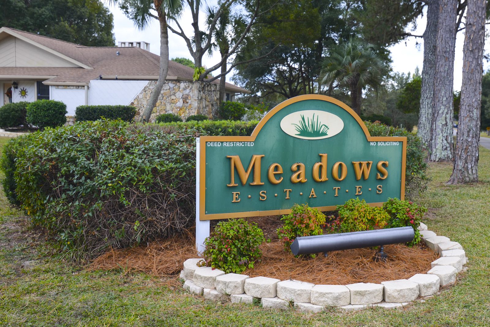 Meadows Estates entrance sign